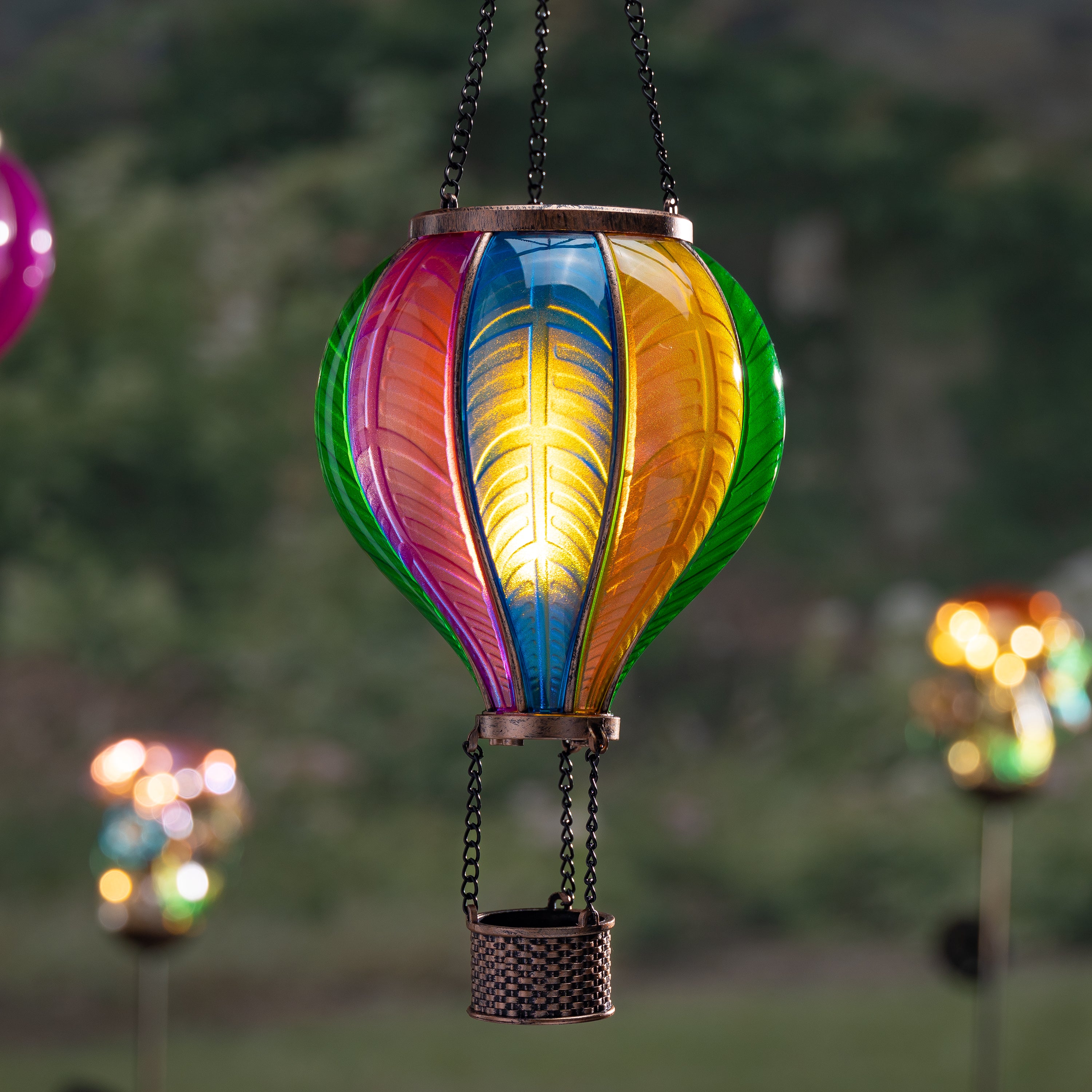 17.72 inch Outdoor Hanging Decor Set of 2 Solar Lighted Fire Glow Hot Air Balloon Lanterns